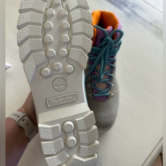 Timberland Hiking Boots - Picture 3 of 4